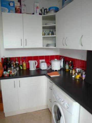 			NEW INSTRUCTION, 2 Bedroom, 1 bath, 1 reception Flat			 Dartmouth Road, KILBURN/BRONDESBURY